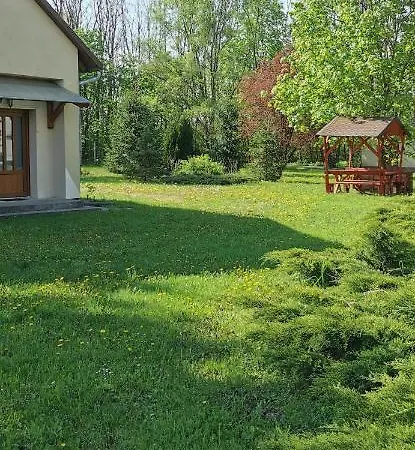 Tur-tura Vendeghaz Guest house *