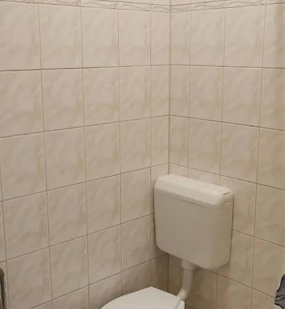Tur-tura Vendeghaz بيت ضيافة Nagyhodos